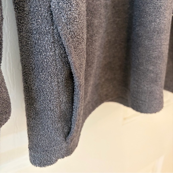 Winnie the Pooh embroidered pullover with pockets - Picture 10 of 11